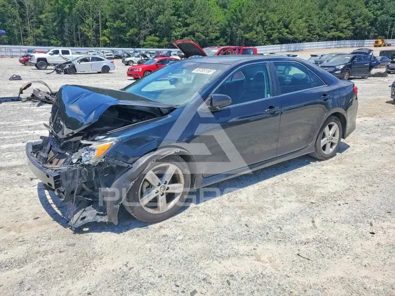 2012 Toyota CAMRY фото