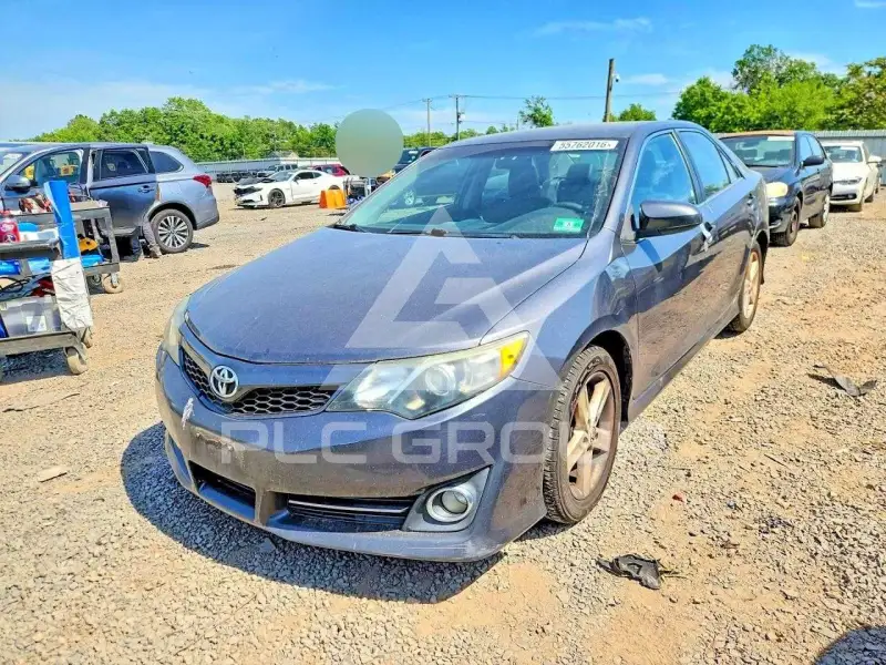 2012 Toyota CAMRY photo