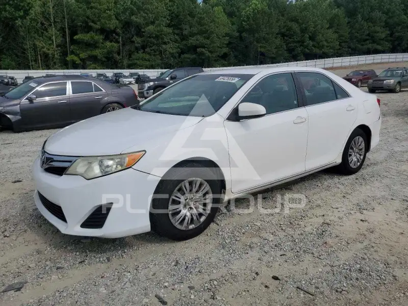 2012 Toyota CAMRY photo