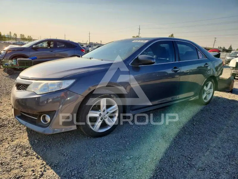 2012 Toyota CAMRY фото
