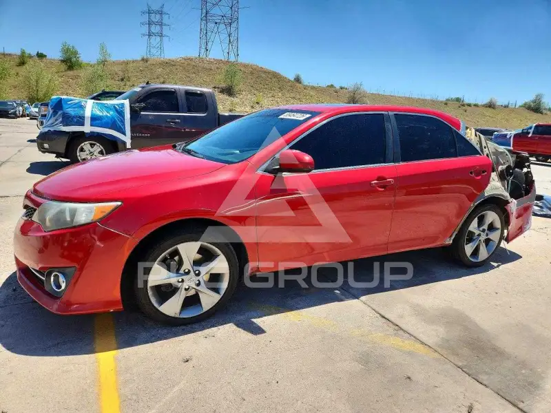 2012 Toyota CAMRY фото