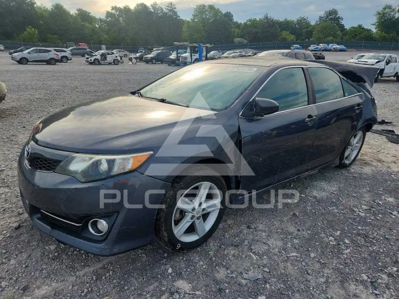 2012 Toyota CAMRY фото