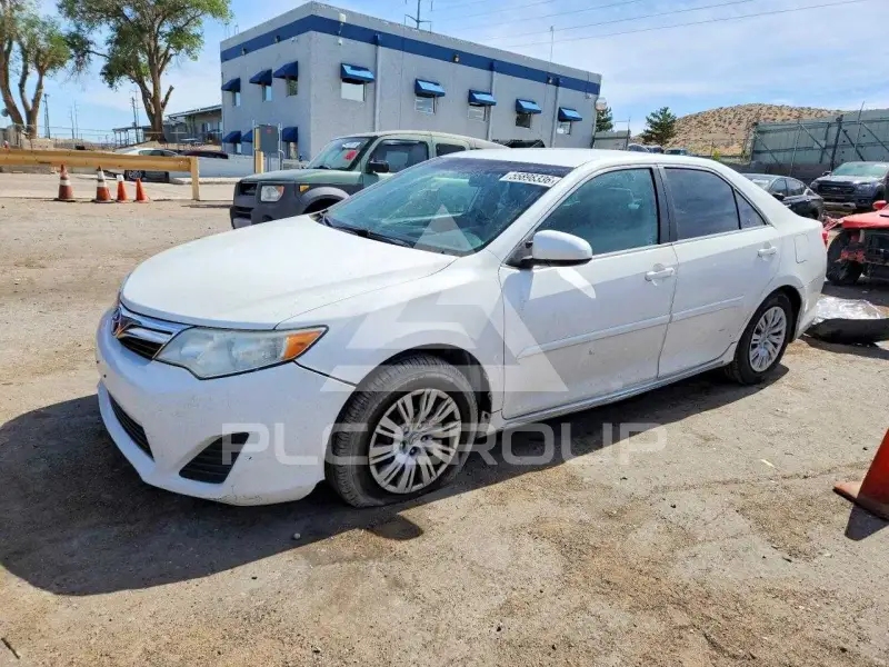 2012 Toyota CAMRY фото