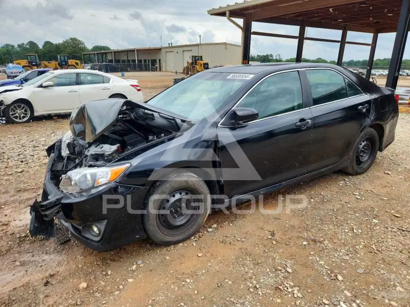 2012 Toyota CAMRY фото