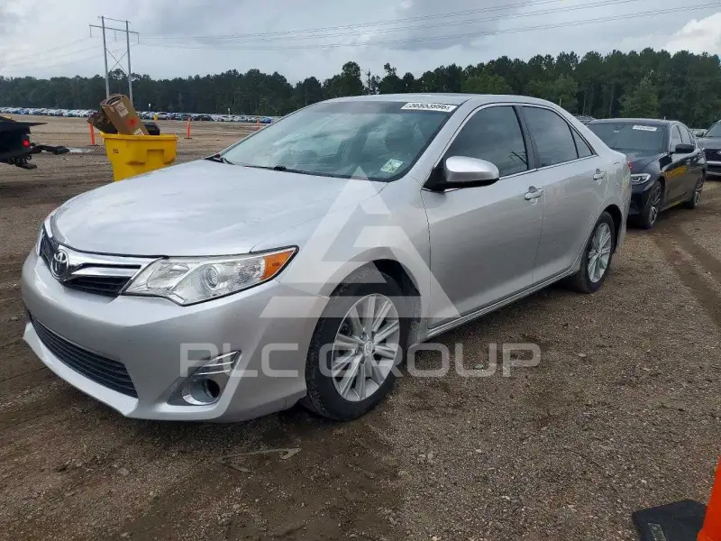 2012 Toyota CAMRY фото