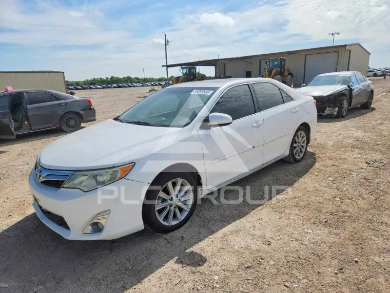 2012 Toyota CAMRY фото