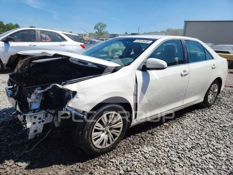 2012 Toyota CAMRY фото