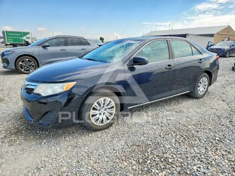 2012 Toyota CAMRY фото