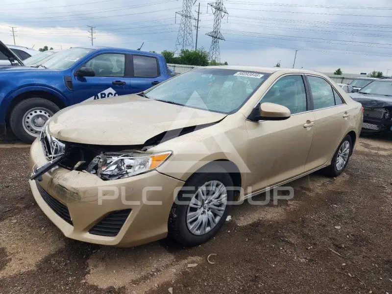 2012 Toyota CAMRY фото