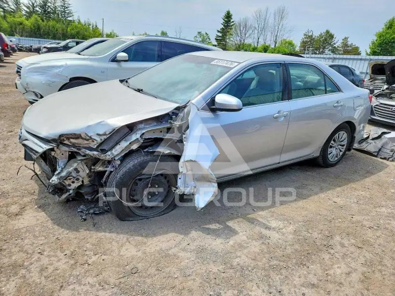 2012 Toyota CAMRY фото