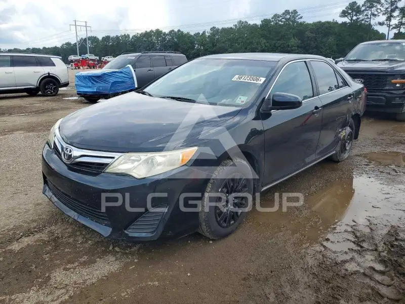 2012 Toyota CAMRY фото
