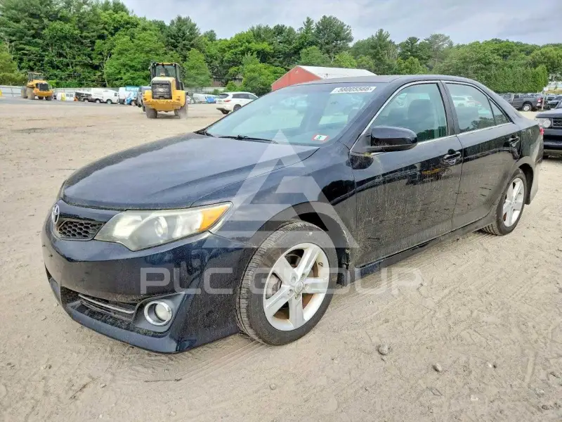 2012 Toyota CAMRY photo