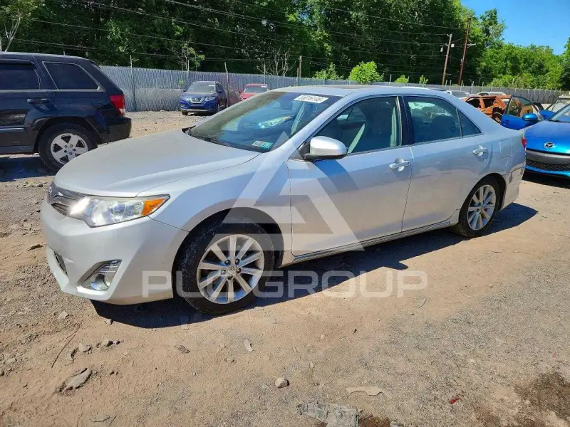 2012 Toyota CAMRY photo