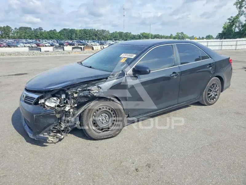 2012 Toyota CAMRY фото