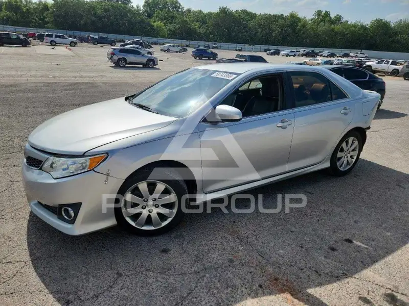 2012 Toyota CAMRY фото
