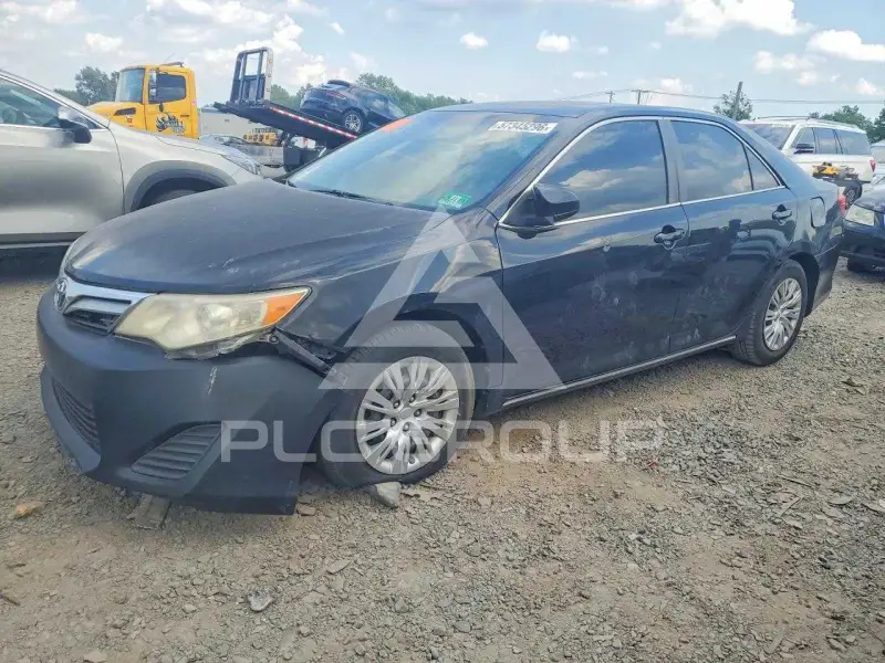 2012 Toyota CAMRY photo