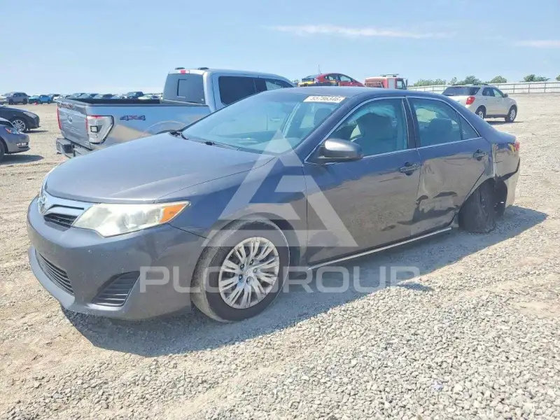 2012 Toyota CAMRY фото