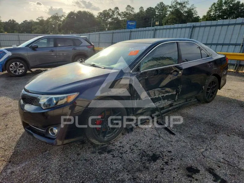 2012 Toyota CAMRY фото