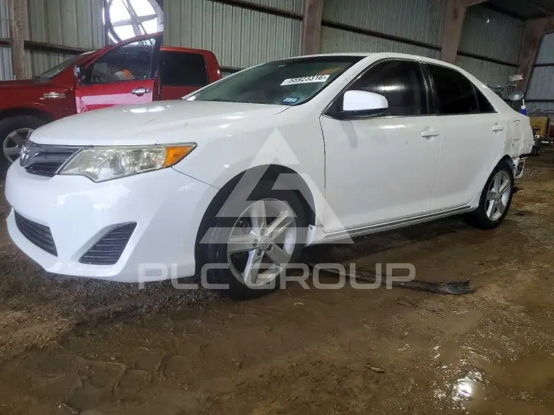 2012 Toyota CAMRY фото