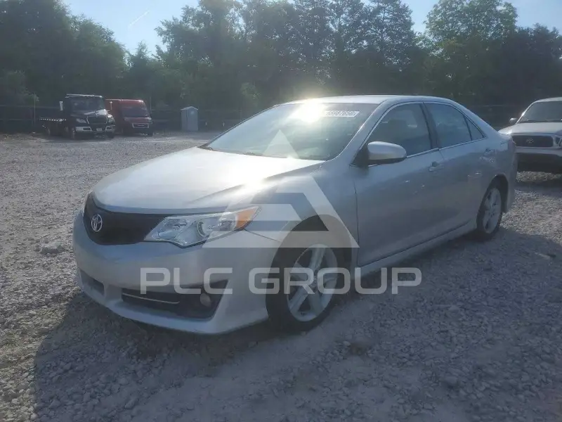 2012 Toyota CAMRY фото
