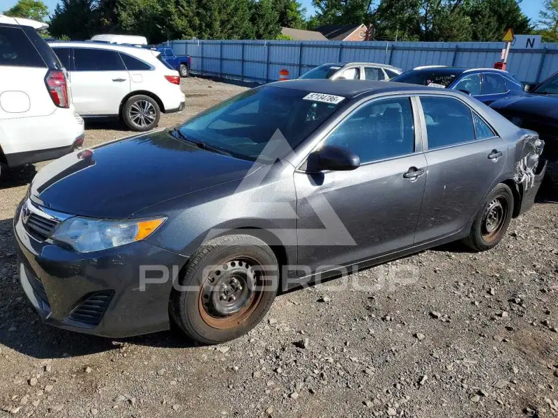 2012 Toyota CAMRY фото