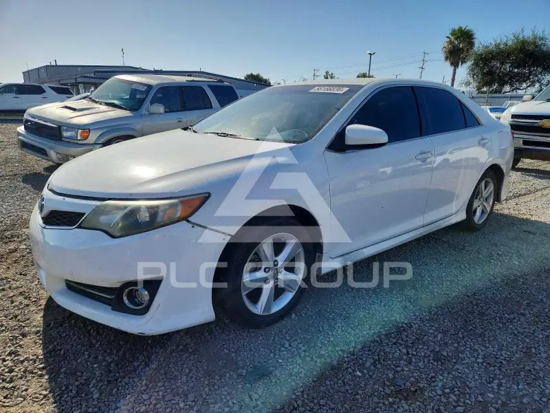 2012 Toyota CAMRY фото