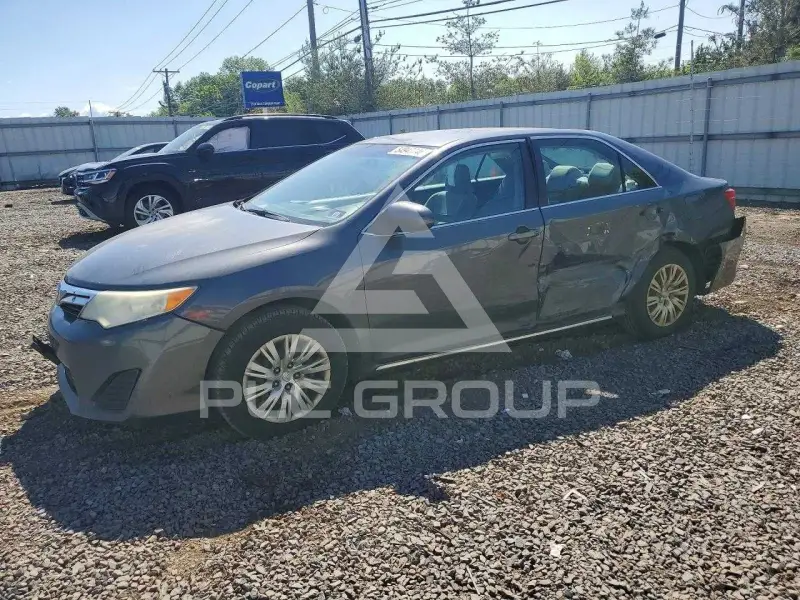 2012 Toyota CAMRY photo