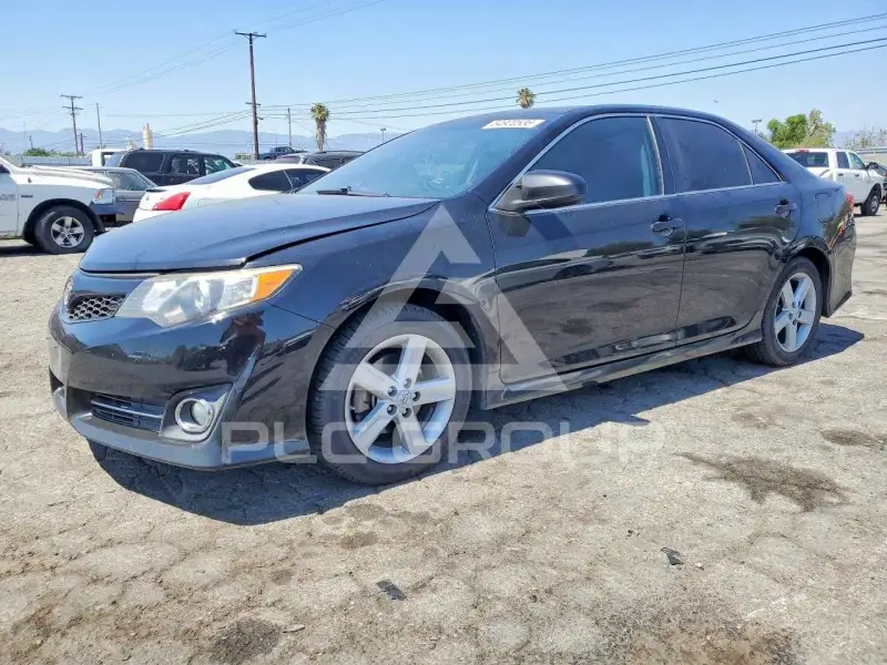 2012 Toyota CAMRY фото