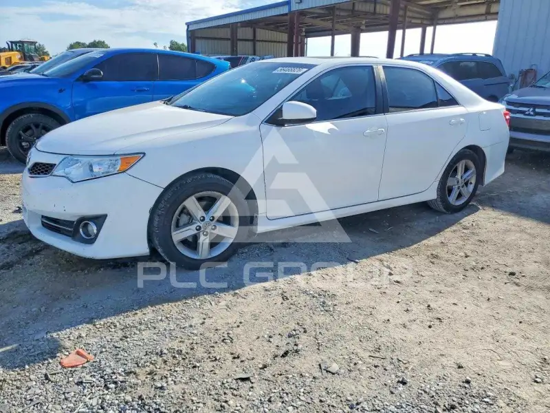 2012 Toyota CAMRY photo