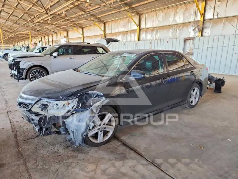 2012 Toyota CAMRY photo