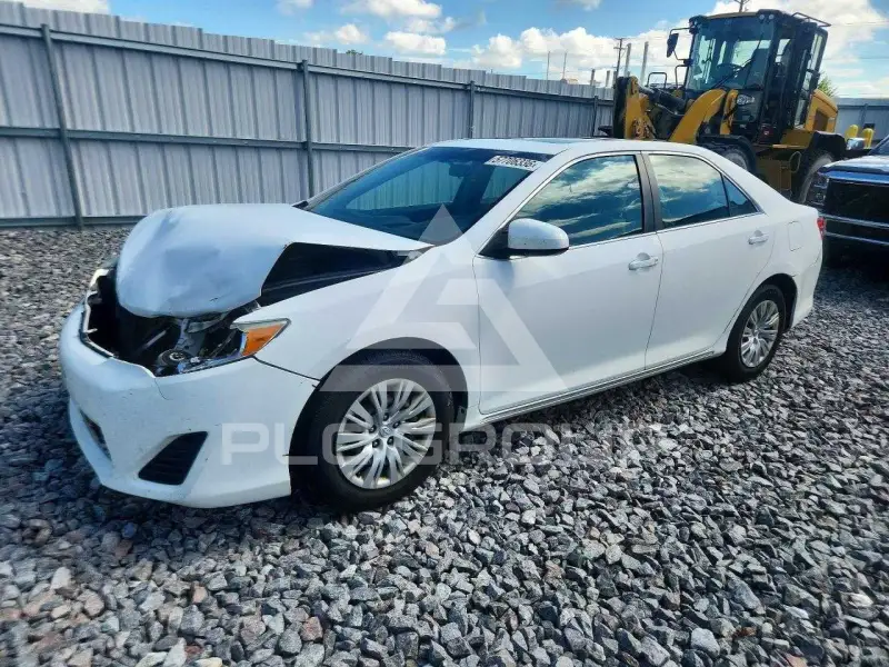 2012 Toyota CAMRY фото