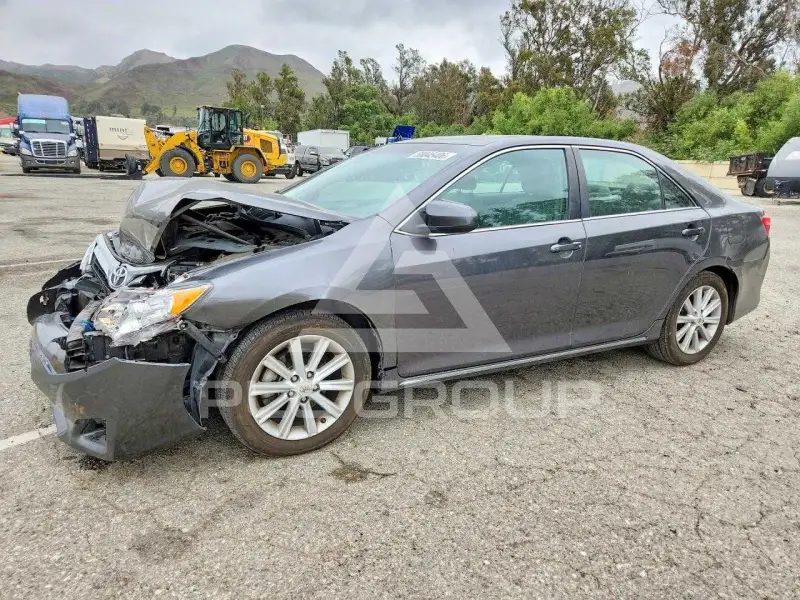 2012 Toyota CAMRY photo