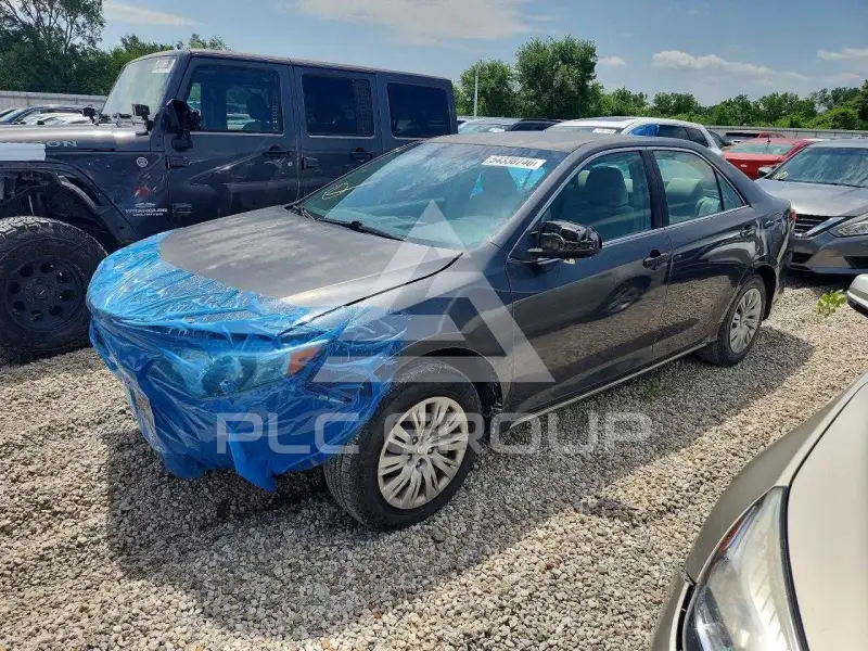 2012 Toyota CAMRY фото