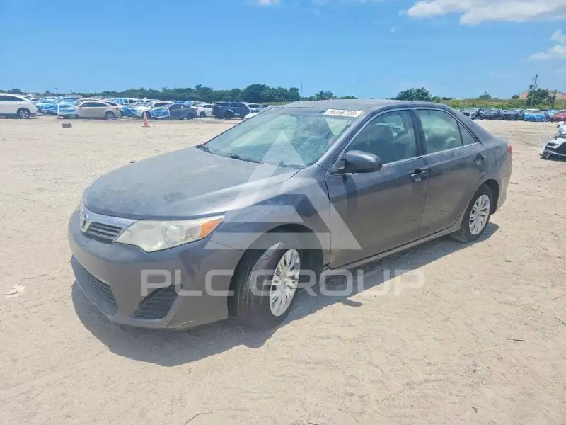 2012 Toyota CAMRY фото