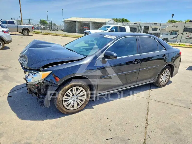 2012 Toyota CAMRY фото