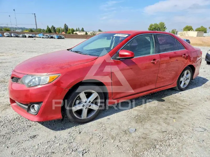 2012 Toyota CAMRY фото