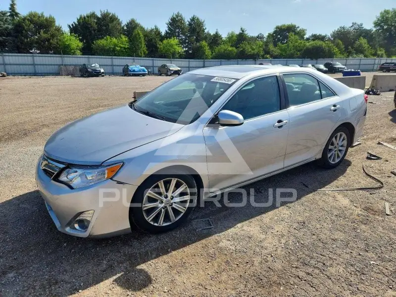 2012 Toyota CAMRY фото