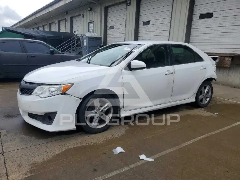 2012 Toyota CAMRY photo