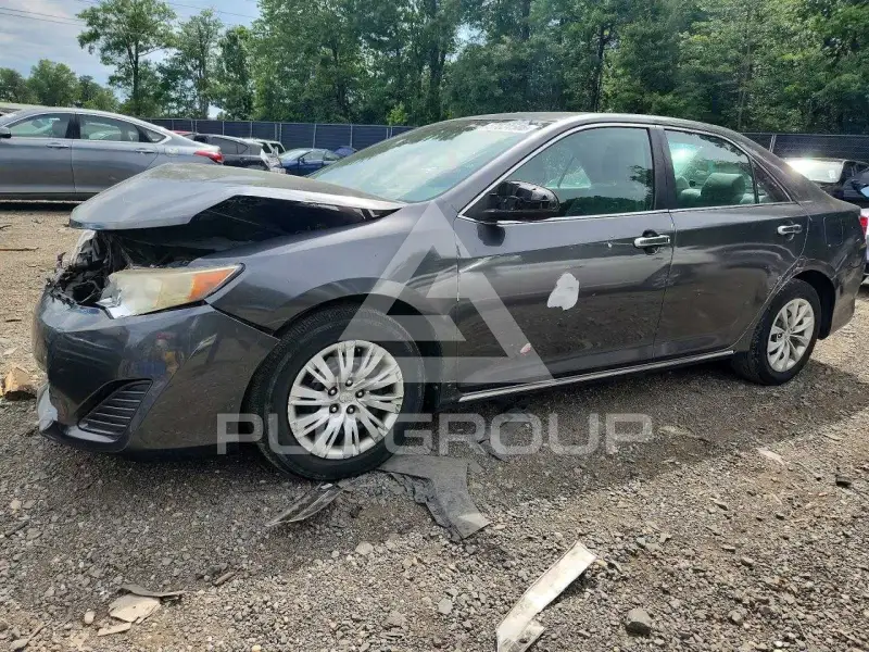 2012 Toyota CAMRY photo