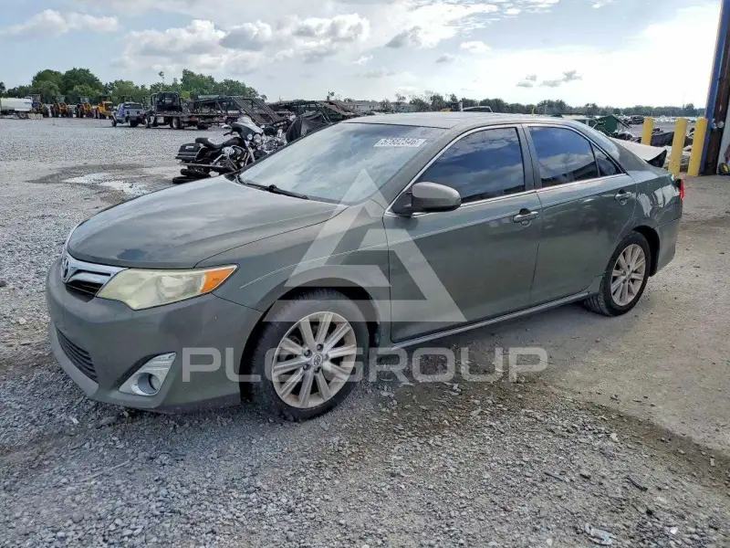 2012 Toyota CAMRY фото