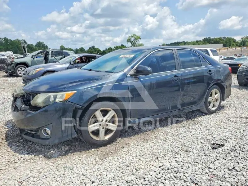2012 Toyota CAMRY фото