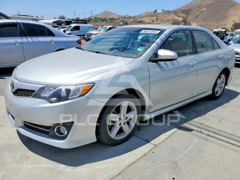 2012 Toyota CAMRY photo