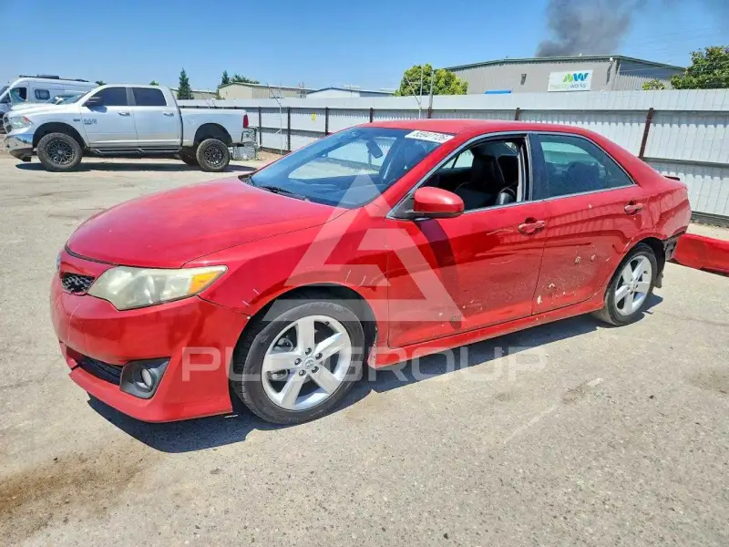 2012 Toyota CAMRY фото