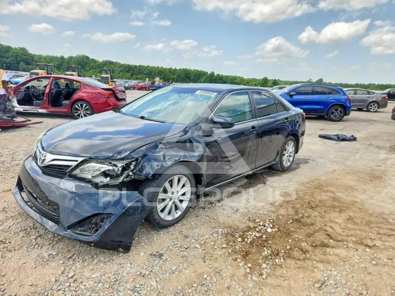 2012 Toyota CAMRY фото