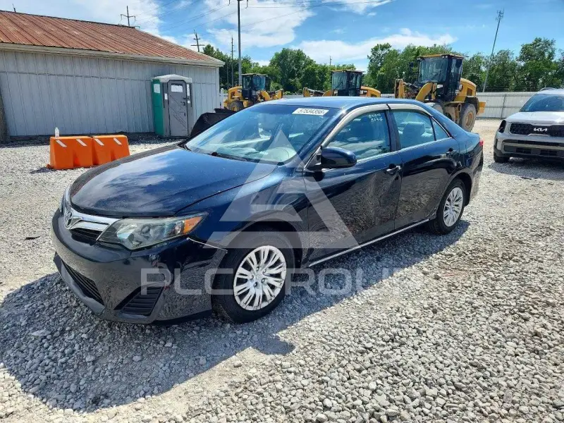 2012 Toyota CAMRY photo