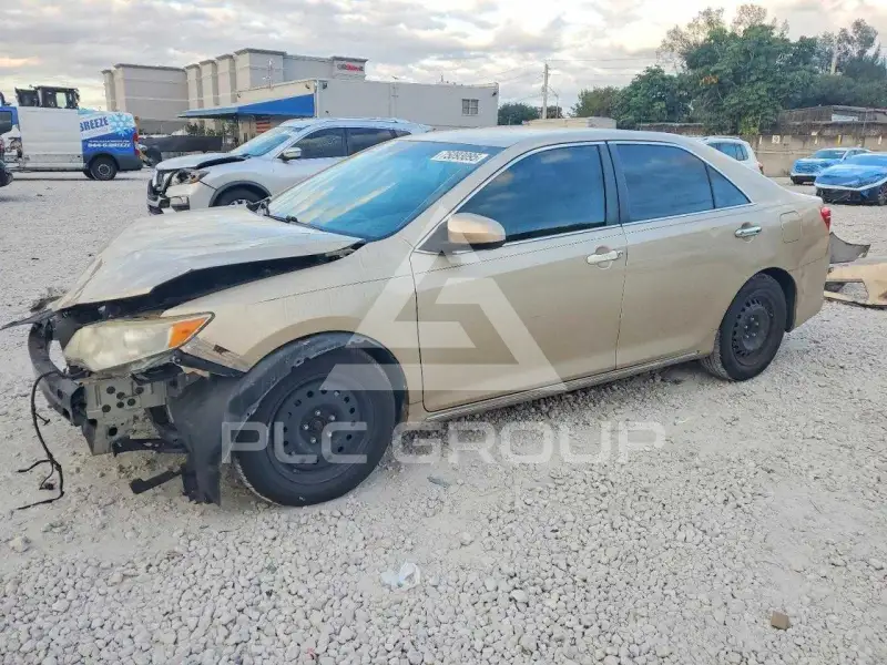 2012 Toyota CAMRY photo
