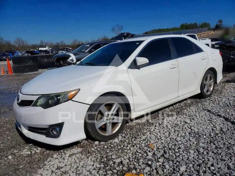 2012 Toyota CAMRY фото