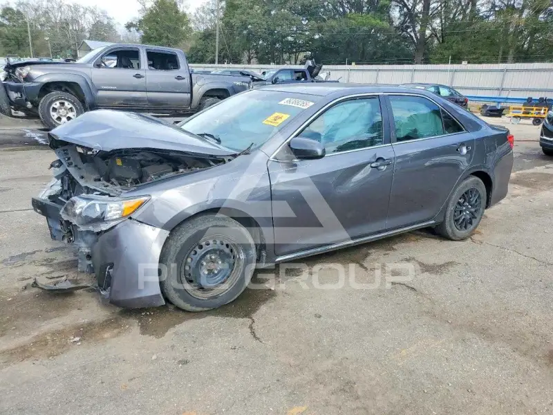 2012 Toyota CAMRY фото