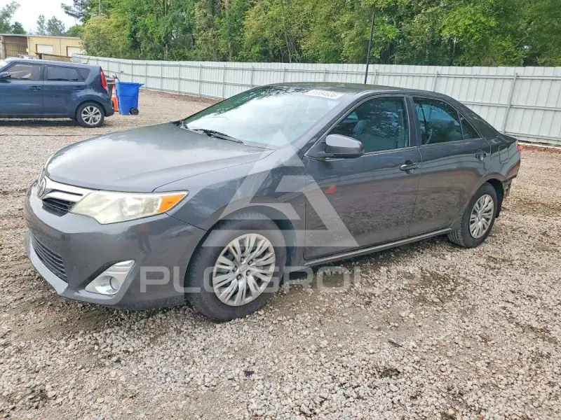 2012 Toyota CAMRY фото