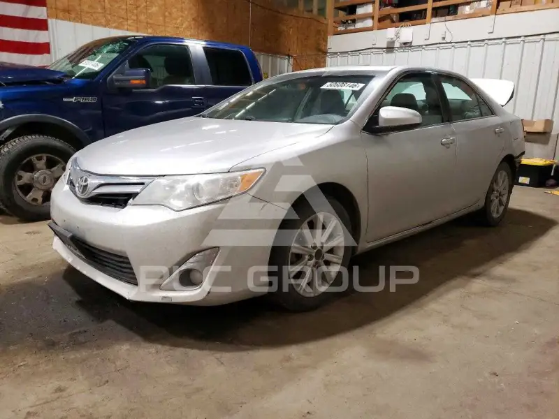 2012 Toyota CAMRY фото